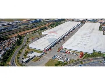 Comercial · 1909m² · 6 Vagas · "Galpão Comercial Premium em Guarulhos - Locação"