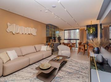 Apartamento · 136m² · 3 Quartos · 3 Vagas · Apartamento à venda no Ed. Farol de Valença em Balneário Camboriú