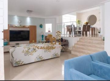 Casa · 260m² · 3 Quartos · 5 Vagas · Sobrado à Venda com 260², 3 Quartos e 4 Vagas no  Jardim São Caetano