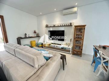 Casa · 160m² · 4 Quartos · 2 Vagas · Casa disponível para locação anual e temporada em Juquehy.