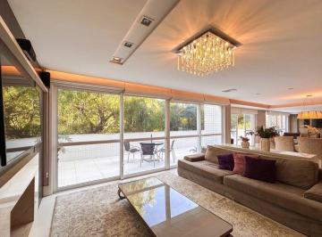 Casa · 258m² · 3 Quartos · 3 Vagas · Apartamento Garden em Petrópolis