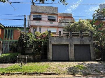 Terreno · Terreno em Petrópolis