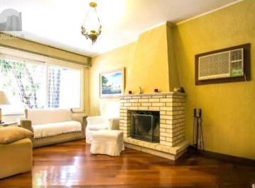 Casa · 313m² · 7 Quartos · 4 Vagas · Casa sobrado no Petrópolis com 7 dormitórios e 4 vagas