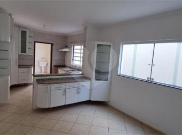 Casa · 200m² · 3 Quartos · 4 Vagas · Sobrado com 3 quartos à venda em Vila Nair - SP