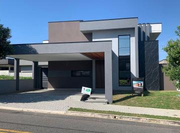 Casa de 3 quartos, São José dos Campos · Casa térrea 3 dormitórios (1 suíte) Cond. Aruanã, Bairro da Floresta, Sjc.