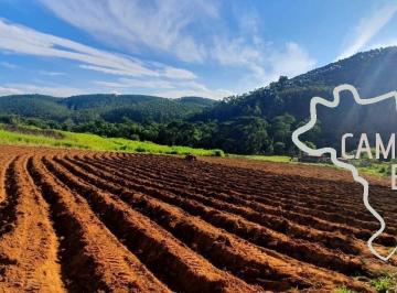Foto 01 · Sítio de dupla aptidão com 9 alqueires  100% tratorável em Jambeiro! Com muita água!!!