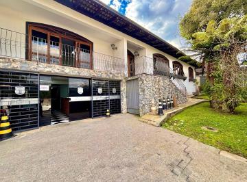 Casa Versátil no Boa Vista: Excelente para Comércio ou Residência com Amplo Terreno e ZR3! · Casa Versátil no Boa Vista: Excelente para Comércio ou Residência com Amplo Terreno e ZR3!