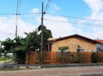 0eb0fa799ed671d887cad06a4f8d6239b5cbd4f9 · Casa semi-mobiliada a apenas 200 metros da praia à venda, 238 m² por R$ 850.000 - Princesa do Mar -