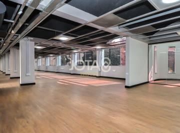 77050_i94O9vO1uwlZ9G2uB5S36_770506887b9885bdfd.jpg · Imóvel Comercial Alto Padrão - 610m² - J8