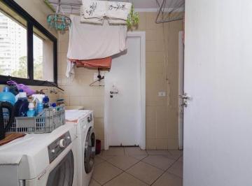 Apartamento · 168m² · 4 Quartos · 2 Vagas · Vende-se Apartamento 168M. 4 Dormitórios, 2 Vagas