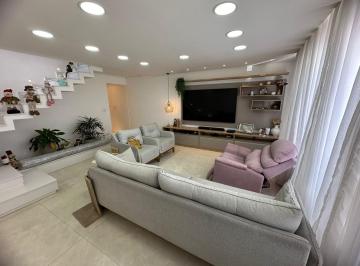 Casa · 270m² · 3 Quartos · 6 Vagas · Apartamento à venda em Jardim Cocaia com 270 m², 3 quartos, 6 vagas