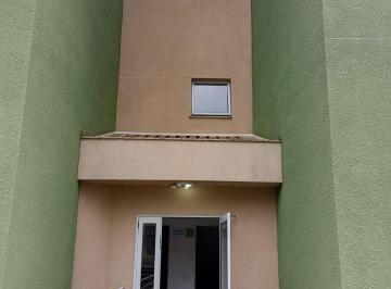 Apartamento Venda de 2 quartos · Apartamento 2 dormitórios com varanda, 1 vagas de garagem. ótima oportunidade.