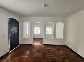Casa de 3 quartos, São Paulo · Casa à venda com 180m², 3 quartos e 2 vagas,próx do metrô.FL58