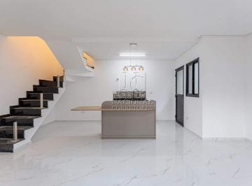 Casa · 102m² · 3 Quartos · 3 Vagas · Sobrado com 3 dormitórios, 1 suíte, 3 vagas.