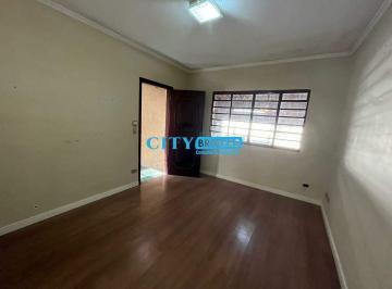 Casa · 140m² · 2 Quartos · 2 Vagas · Linda casa térrea com 2 dormitórios , sala para dois amnbientes cozinha ampla e arejada. Espaço gour