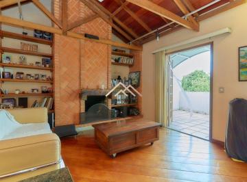 Casa de 3 quartos, Curitiba · Semi-mobiliado - Sobrado 245m² - 3 dormitórios (1 suíte) - 2 vagas  com Piscina