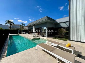 img-20250728-wa06131753723529386.jpg · Casa de Alto Padrão à Venda no Condomínio Lago Azul Golfe Clube  4 Suítes, Cinema, Piscina e Lazer C