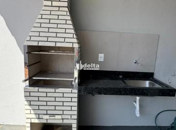 Casa · 200m² · 3 Quartos · 2 Vagas · Casa disponível para venda no bairro Shopping Park em Uberlândia MG