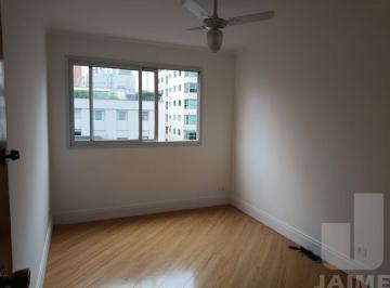 Apartamento · 50m² · 2 Quartos · 1 Vaga · Apartamento reformado em ótima localização no coração do Jardim Paulista.