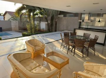 Casa · 460m² · 4 Quartos · 4 Vagas · Casa com 4 suítes sendo 1 master no Condominio Damha I.