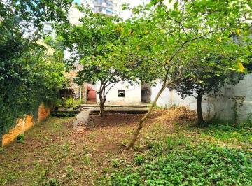 IMG_20250805_105101_000.jpeg · Confortável casa tipo para venda em Chácara Inglesa com 3 quartos, sendo 1 suíte, 300m² - remaxbdoze