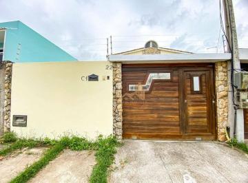 816985737b21589393a14a937dc63ad77eb78322 · Casa com 4 dormitórios para alugar, 220 m² por R$ 3.610,00/mês - Nova São Pedro - São Pedro da Aldei