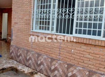 Casa · 222m² · 2 Quartos · 2 Vagas · Casa para venda em Antônio Marincek de 222.00m² com 2 Quartos, 1 Suite e 2 Garagens