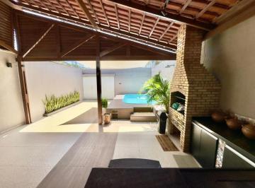 e70fd0e2402ec9f84b47640c2b0c9b7dde28d4fd · Casa Solta com 3 Suítes e Piscina, no melhor da Sapiranga - Fortaleza/CE