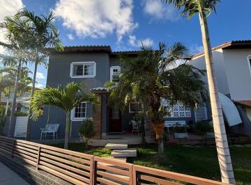 Casa · 300m² · 4 Quartos · 2 Vagas · Casa Duplex Sendo 4/4 Sendo 1 Suíte na Priscila Dutra - Vilas do Atlântico