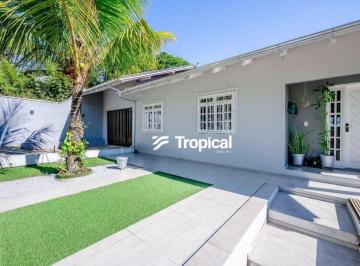 Fachada · Casa com 3 dormitórios à venda, 111 m² por R$ 600.000,00 - Vorstadt - Blumenau/SC