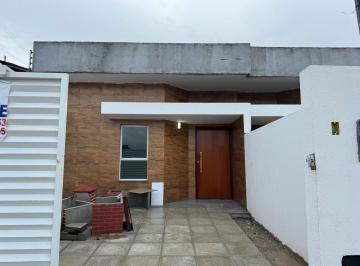 Casa · 80m² · 3 Quartos · 1 Vaga · Casa no José Américo com piscina e com cartório incluso!!!