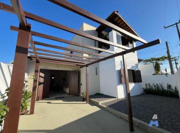 Casa · 1 Vaga · Casa Alto Padrão em Ubatuba, São Francisco do Sul/SC