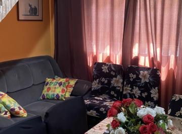 Casa · 40m² · 2 Quartos · Apartamento à venda em Limoeiro com 40 m², 2 quartos, 0 vagas