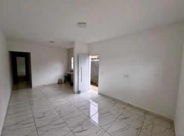 Casa · 70m² · 2 Quartos · 2 Vagas · Apartamento à venda em Bosque dos Pereiras com 70 m², 2 quartos, 2 vagas