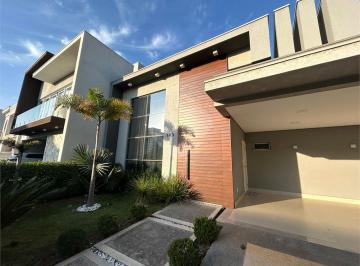 Casa · 230m² · 3 Quartos · 2 Vagas · Condomínio com 3 quartos à venda em Residencial Duas Marias - SP