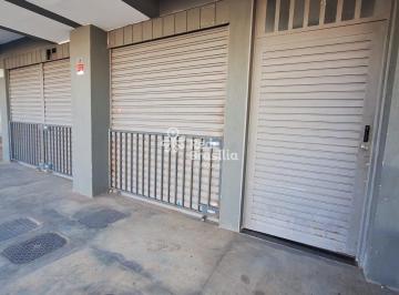 Comercial · 106m² · TH33156 - Quadra 06, Paranoá - Loja Comercial com 01 banheiro, 106m². Agende sua Visita!