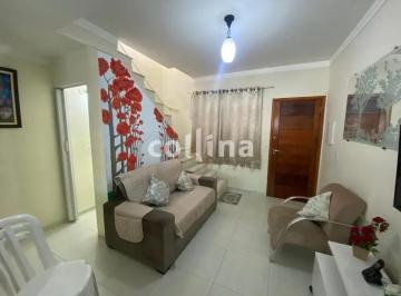 Casa · 102m² · 2 Quartos · 2 Vagas · Sobrado em Jardim Roberto, Osasco/SP de 102m² 2 quartos à venda por R$ 370.000,00