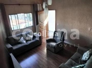 Casa · 180m² · 4 Quartos · 2 Vagas · Sobrado em Vila Três Irmãos, Carapicuíba/SP de 180m² 4 quartos à venda por R$ 480.000,00