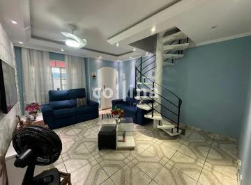 Casa · 110m² · 3 Quartos · 1 Vaga · Casa em Vila Veloso, Carapicuíba/SP de 110m² 3 quartos à venda por R$ 370.000,00