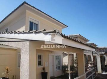 Casa · 200m² · 3 Quartos · 2 Vagas · Casa em Jardim da Glória, Cotia/SP de 200m² 3 quartos à venda por R$ 950.000,00