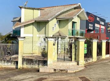 Casa · 150m² · 3 Quartos · 4 Vagas · Casa em Colônia Dona Luíza, Ponta Grossa/PR de 150m² 3 quartos à venda por R$ 900.000,00