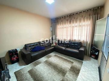 Casa · 240m² · 2 Quartos · 1 Vaga · Casa em Pestana, Osasco/SP de 240m² 2 quartos à venda por R$ 800.000,00