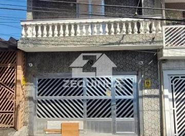 Casa · 200m² · 4 Quartos · 2 Vagas · Casa em Santo Antônio, Osasco/SP de 200m² 4 quartos à venda por R$ 660.000,00