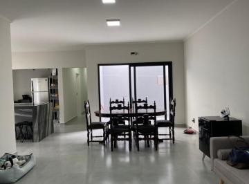 Casa · 153m² · 2 Quartos · 2 Vagas · Casa em Vila Bressani, Paulínia/SP de 153m² 2 quartos à venda por R$ 910.000,00