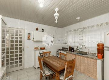 Casa · 104m² · 7 Quartos · Imoveis - no Chora Menino