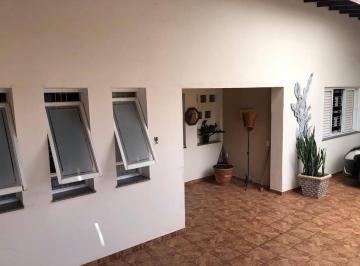 Casa · 236m² · 2 Quartos · 2 Vagas · Casa em Jardim dos Calegaris, Paulínia/SP de 236m² 2 quartos à venda por R$ 600.000,00