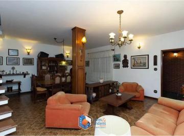 Casa · 205m² · 3 Quartos · 4 Vagas · Casa em Jardim das Acácias, São Paulo/SP de 205m² 3 quartos à venda por R$ 1.517.000,00