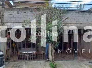 Casa · 242m² · 2 Quartos · 4 Vagas · Sobrado em Quitaúna, Osasco/SP de 242m² 2 quartos à venda por R$ 500.000,00