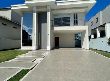 Casa · 200m² · 3 Quartos · 2 Vagas · Casa em São João do Rio Vermelho, Florianópolis/SC de 200m² 3 quartos à venda por R$ 1.900.000,00
