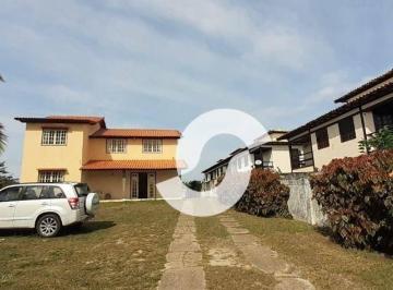 Casa · 276m² · 7 Quartos · 17 Vagas · Casa em Ogiva, Cabo Frio/RJ de 276m² 7 quartos à venda por R$ 1.700.000,00